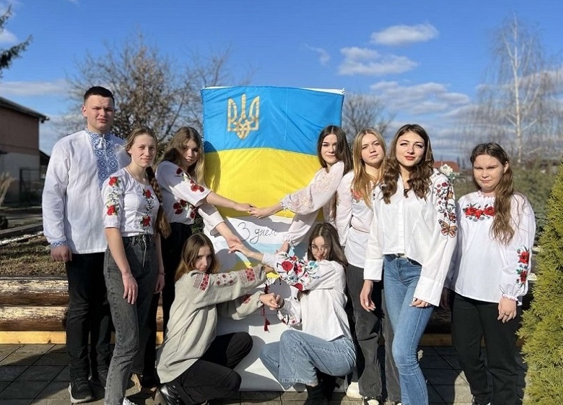 В єдності наша сила!